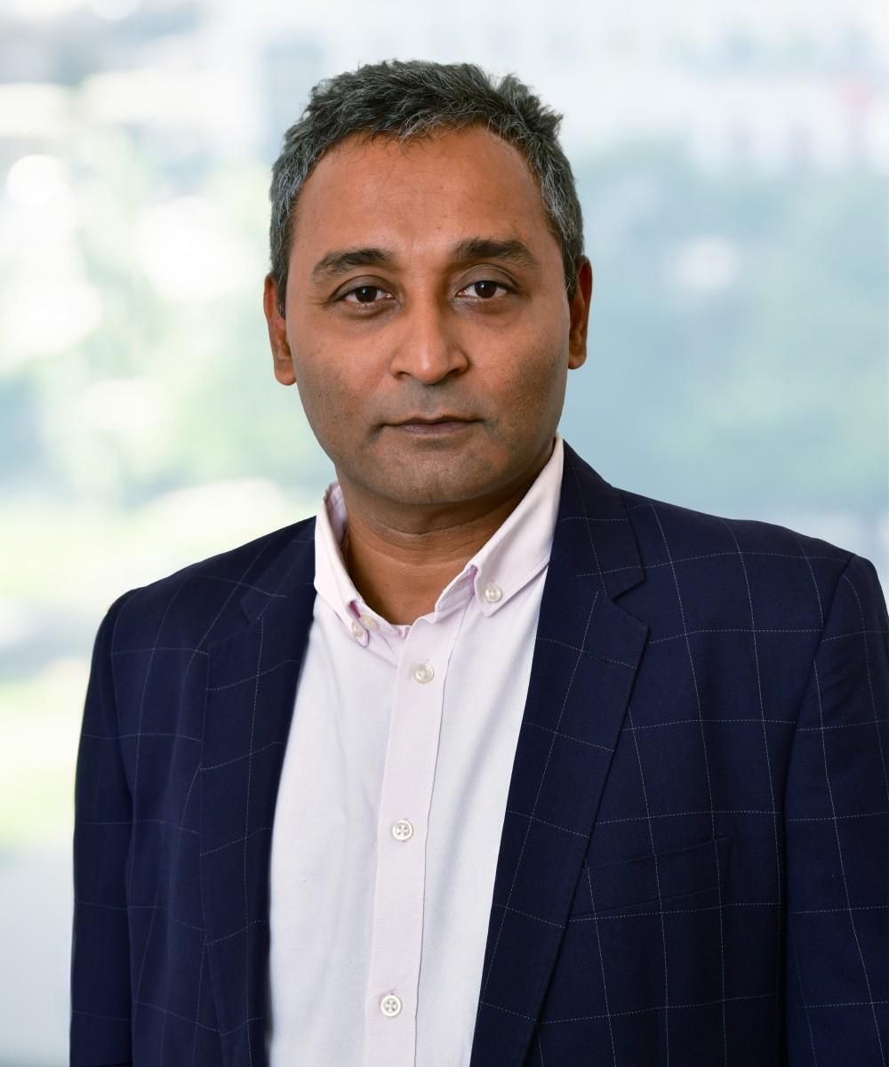 Image of Samik Ghosh, Co-founder and Chief Executive Officer- Neutrinos